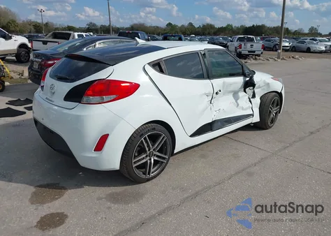 2014 Hyundai Veloster Base W/Black z USA, uszkodzony, nr VIN KMHTC6AD4EU193158